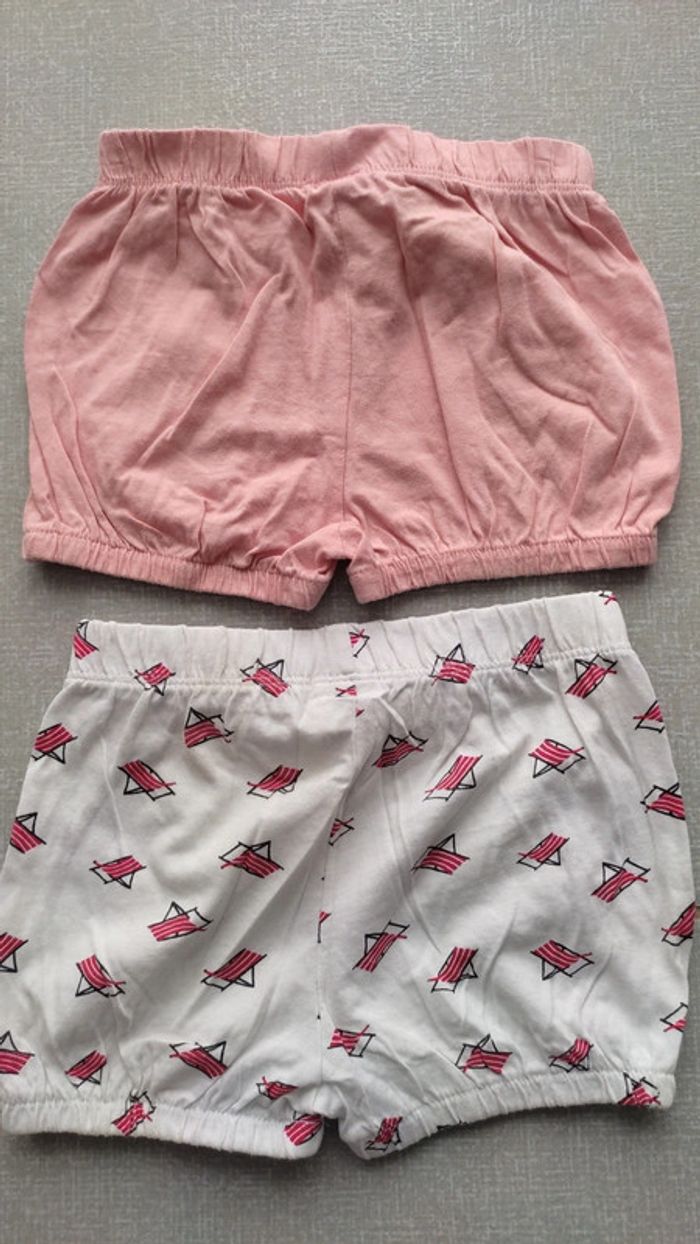 Lot de 2 shorts Kiabi T.18 M - photo numéro 2