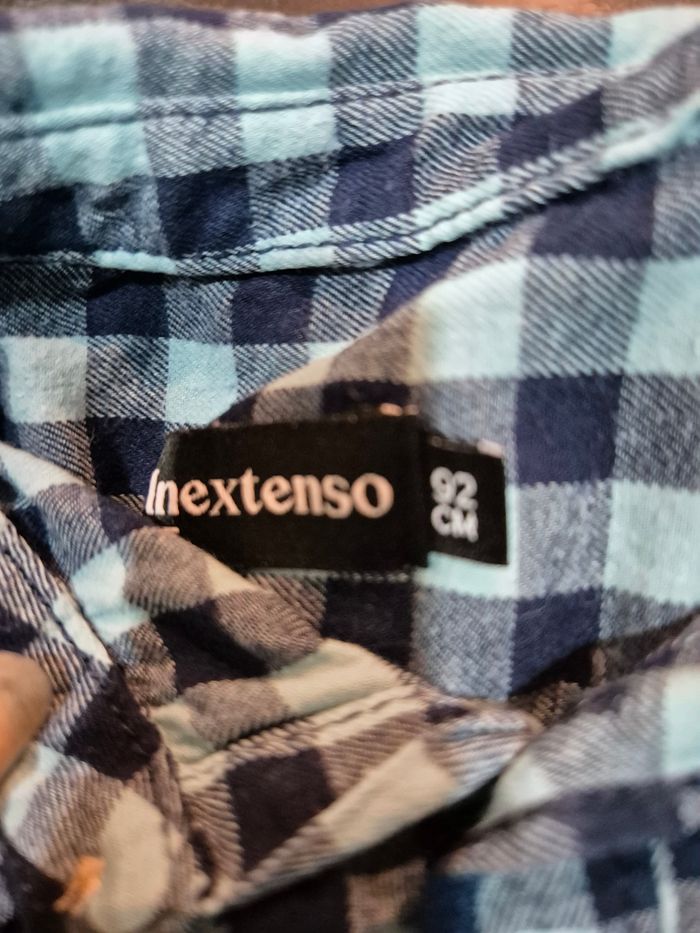 Chemise en tres bon état - photo numéro 4