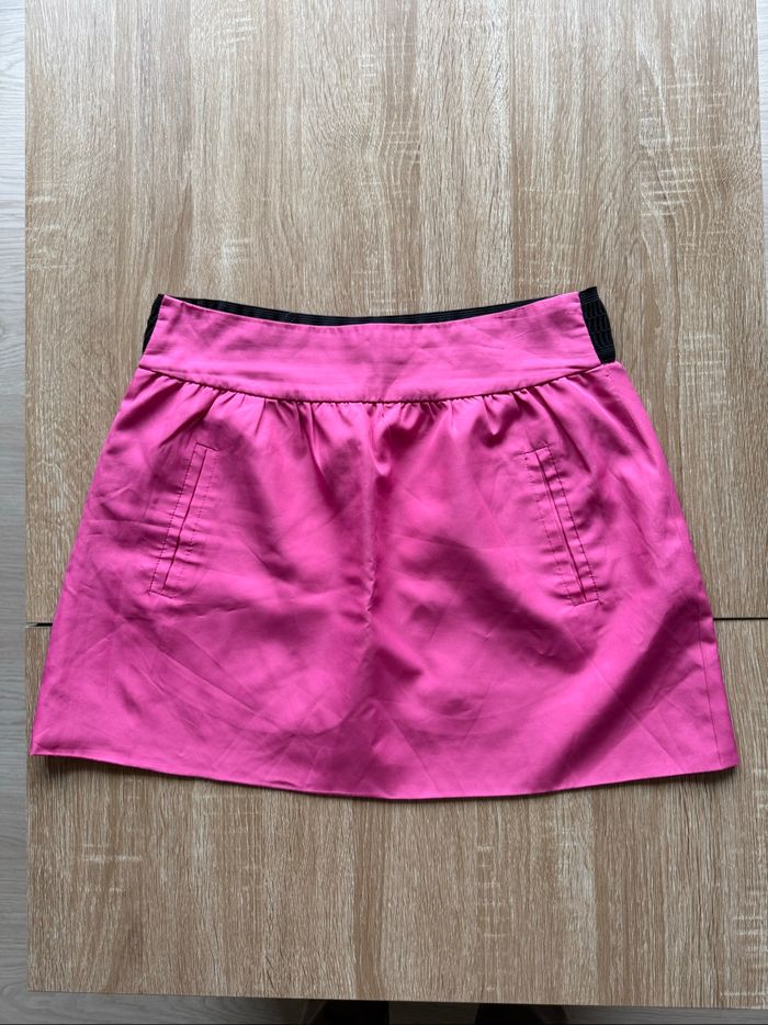 Jupe fuchsia noir Zara trafaluc taille 38 M
