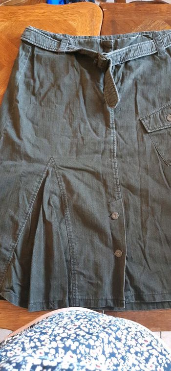 Jupe mi longue kaki/ vert foncé kaki taille 46 Jacqueline riu