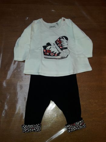 Ensemble T-Shirt et legging