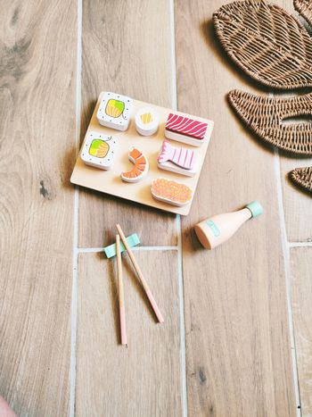 🍥Dinette plateau japonais avec sushis à scratch makis en bois
