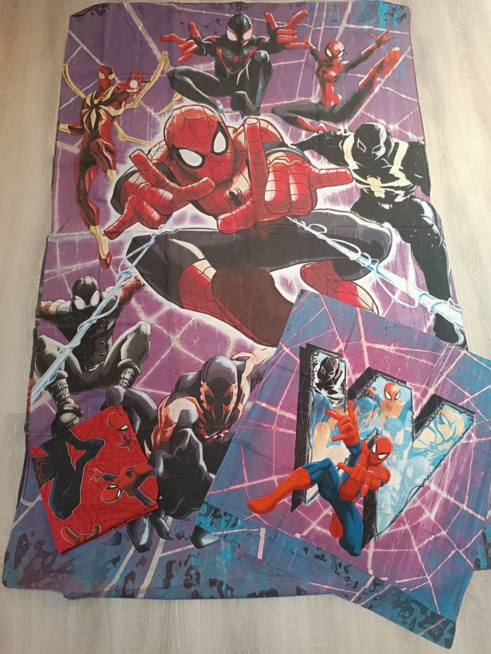 Parure de lit une personne/place spiderman