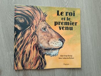 Livre le roi et le premier venu école des loisirs 