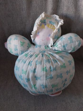 Corolle - doudou poupée boule