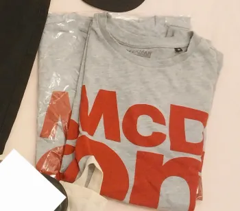 Lot 2 tee shirt mcdo