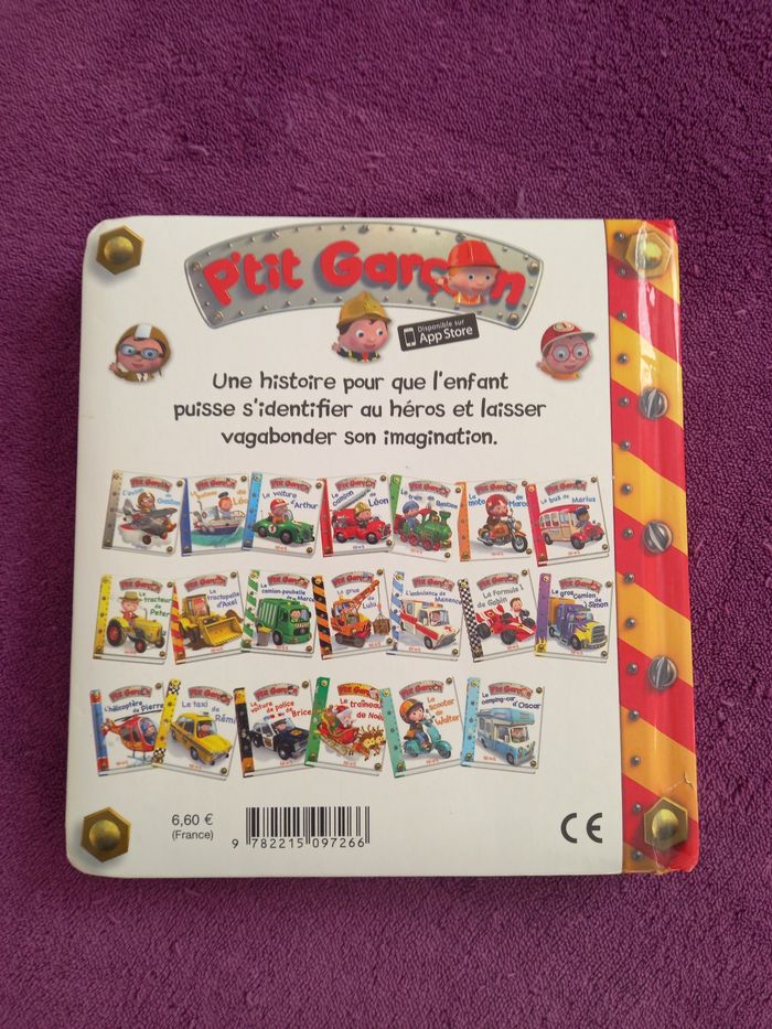 Livre Petit garçon Axel - photo numéro 2