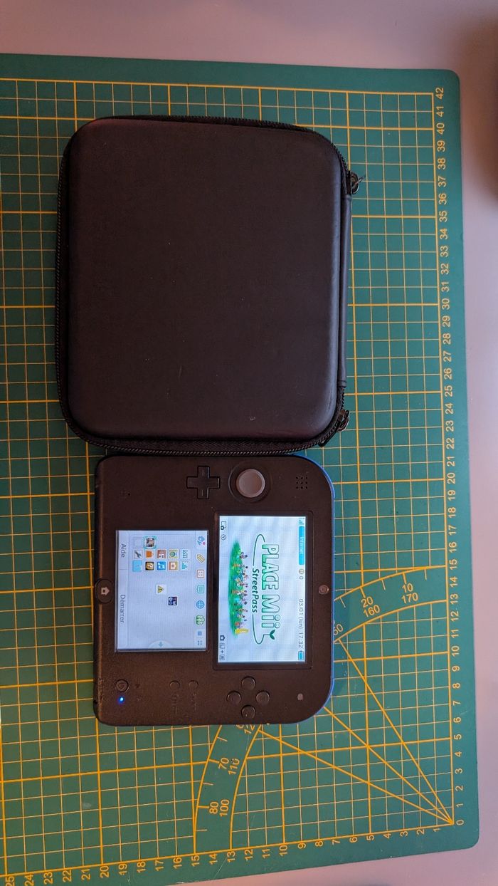 Nintendo 2DS Bon état ! - photo numéro 2