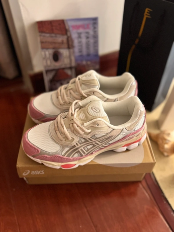 Baskets Asics GEL-NYC 40