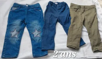 Lot pantalons 2 ans la halle