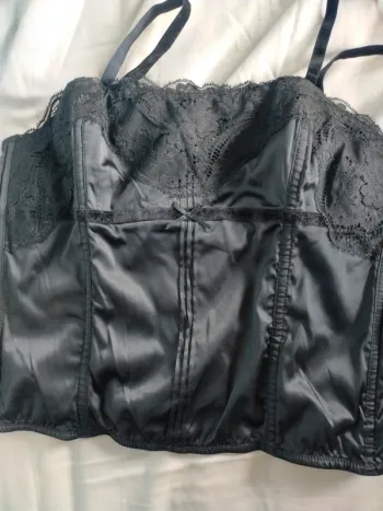 Joli bustier caraco