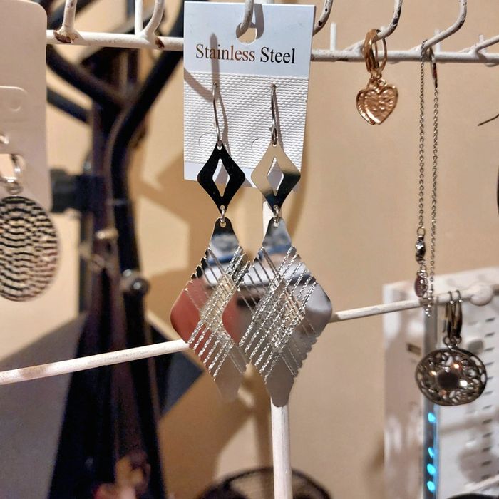 Boucles d'oreilles neuves acier inoxydable - photo numéro 2