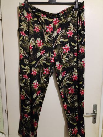 Pantalon femme taille 54/56 