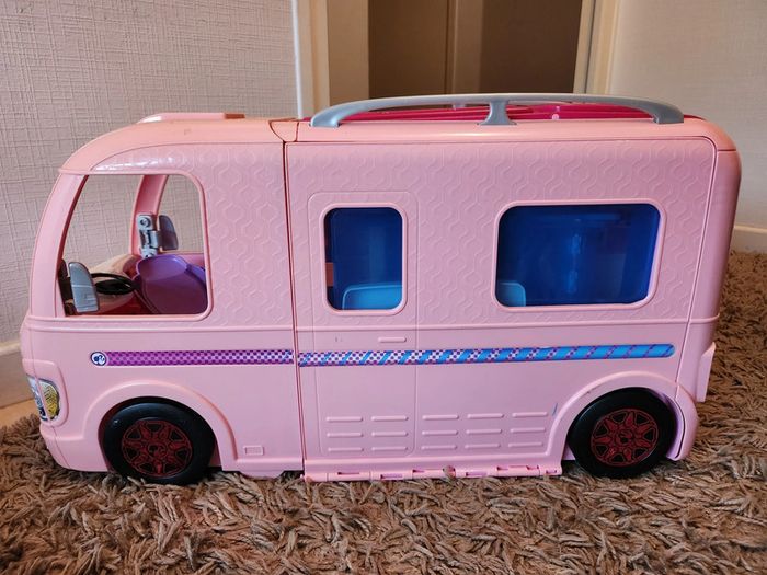 Camping-car Barbie - photo numéro 2