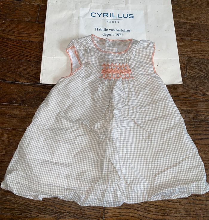 Robe Cyrillus  6 mois