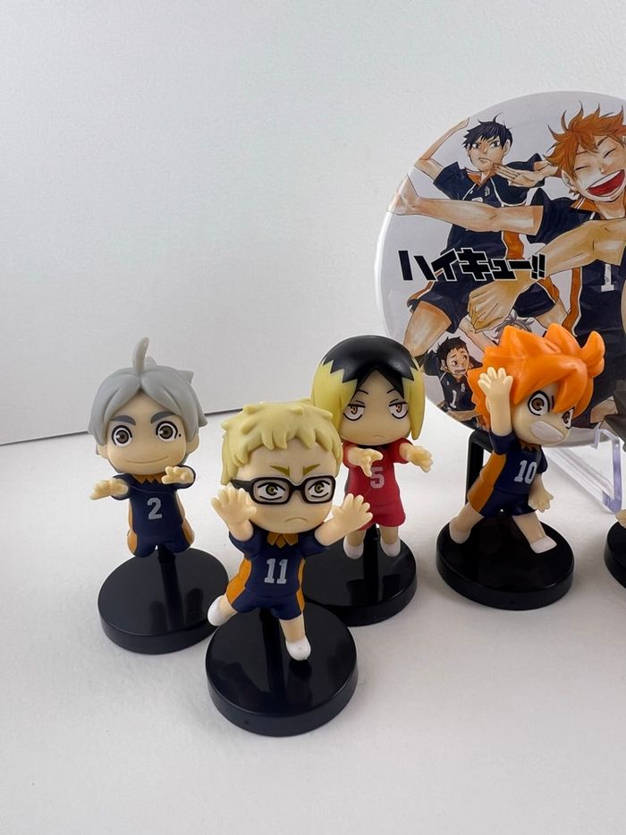 Lot 7 mini figurines Haikyuu + Pin’s offert - photo numéro 2