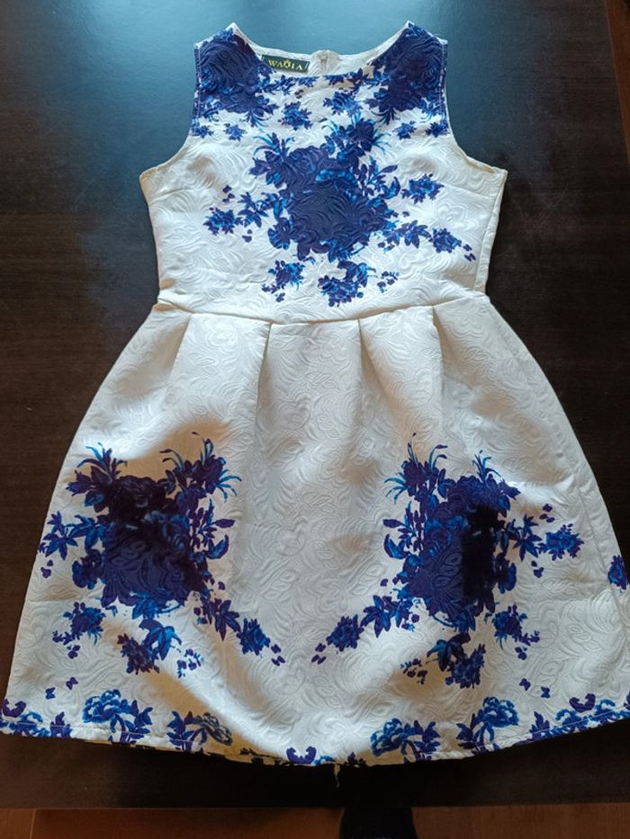 Robe WAQIA - Taille 12 ANS - photo numéro 2