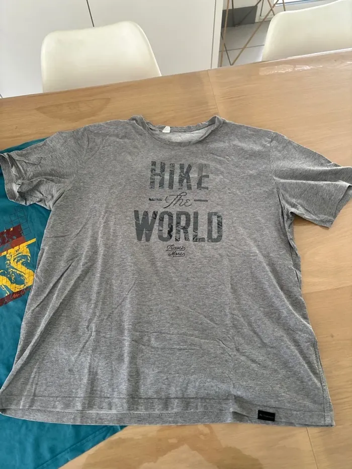 Lot de 2 tee-shirts décathlon - photo numéro 3