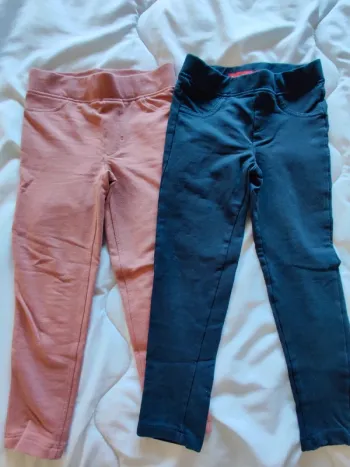 Lot 2 jeggings fille 4 ans