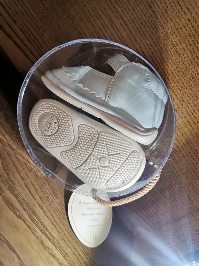 Chaussures bébé. - photo numéro 2