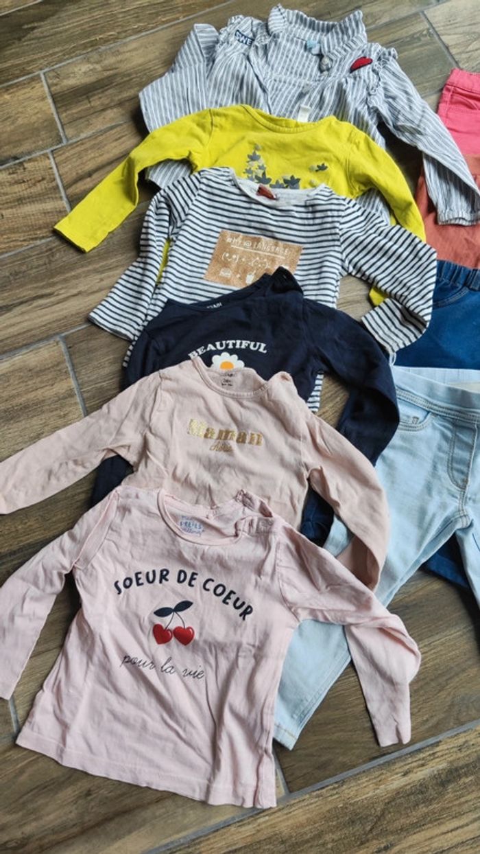 Lot de 24 mois / 2ans - photo numéro 4