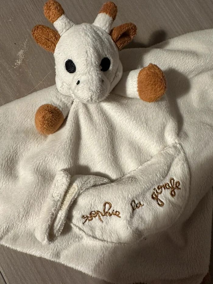 Doudou Sophie la girafe - photo numéro 5