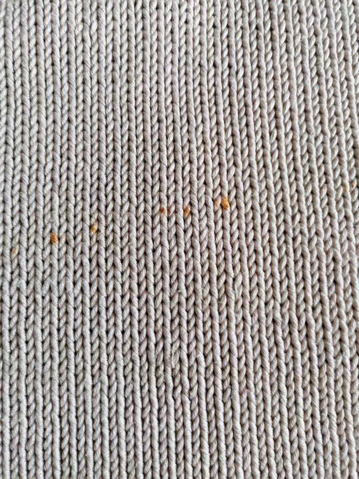 Crop top fait main (120cm tour de buste) - photo numéro 3