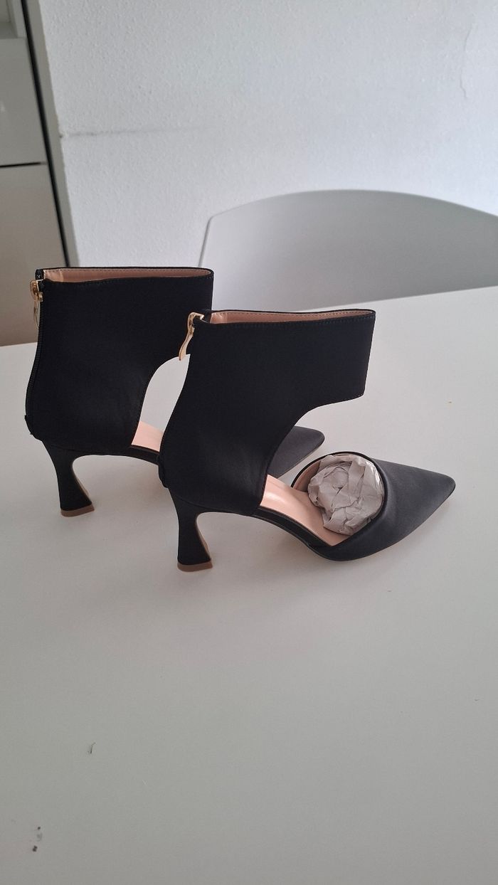 Escarpins - photo numéro 4