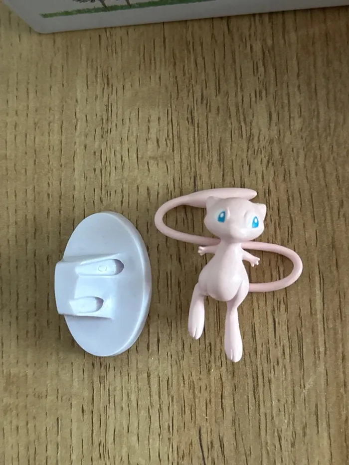 Figurine Pokémon mew - photo numéro 3