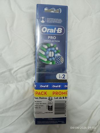 Lot 2 brossette oral b