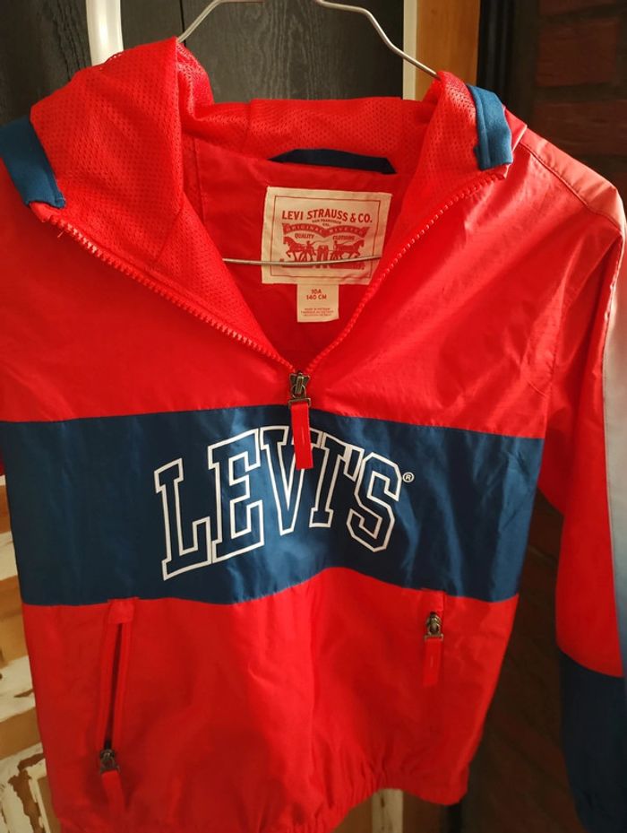 Imperméable levis parfait état 10 ans - photo numéro 2