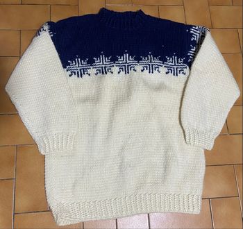 Beau pull hiver taille m bon état 