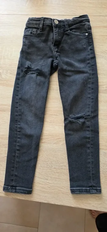 Jeans Zara taille 6 ans