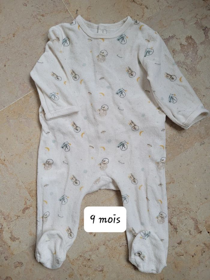 Pyjama velours (9 mois)