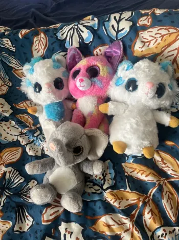 Lot peluche animaux gros yeux
