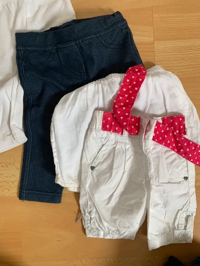 Lot 5 pantalons - photo numéro 3