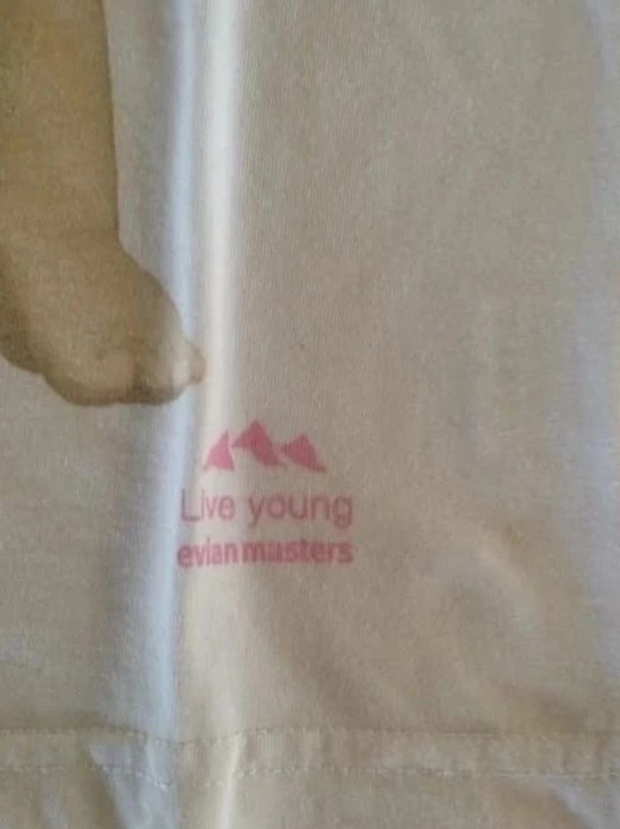 Tee shirt Evian 8ans - photo numéro 6