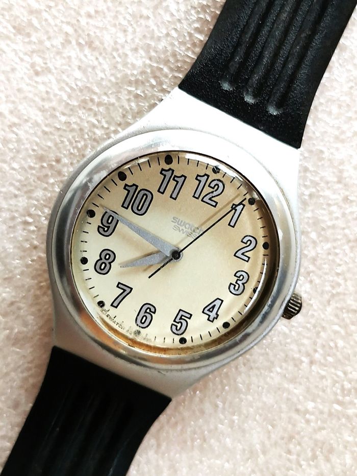 Montre SWATCH Collection Irony Big "Night Flight" - photo numéro 2