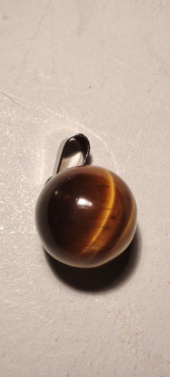 Pendentif boule oeil de tigre