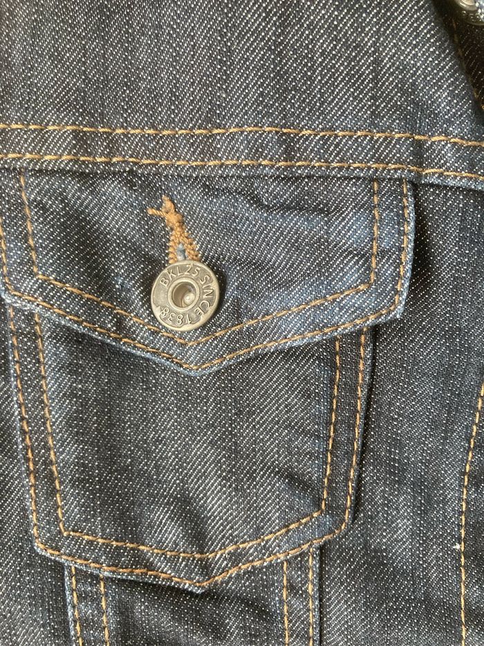 Veste en jeans neuve 8 ans - photo numéro 4