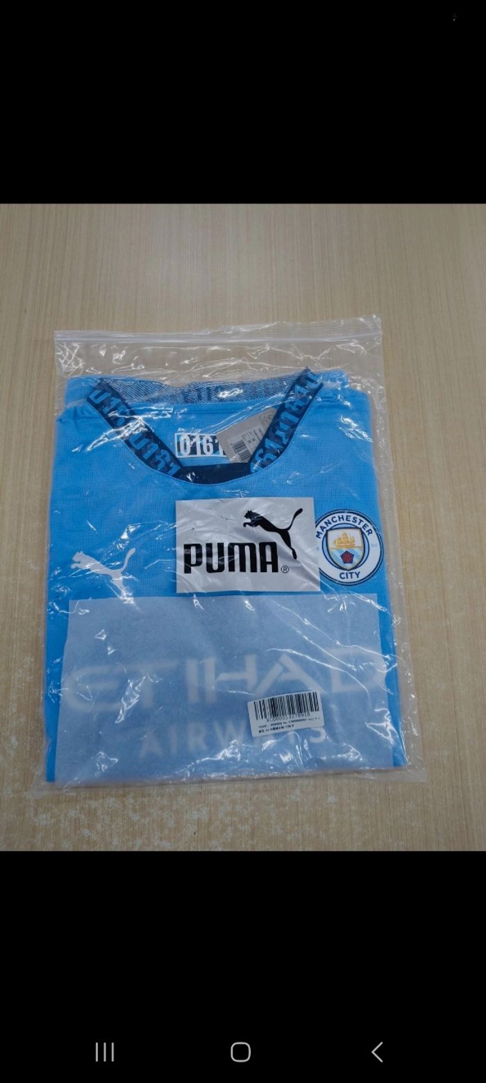 Maillot neuf Manchester city