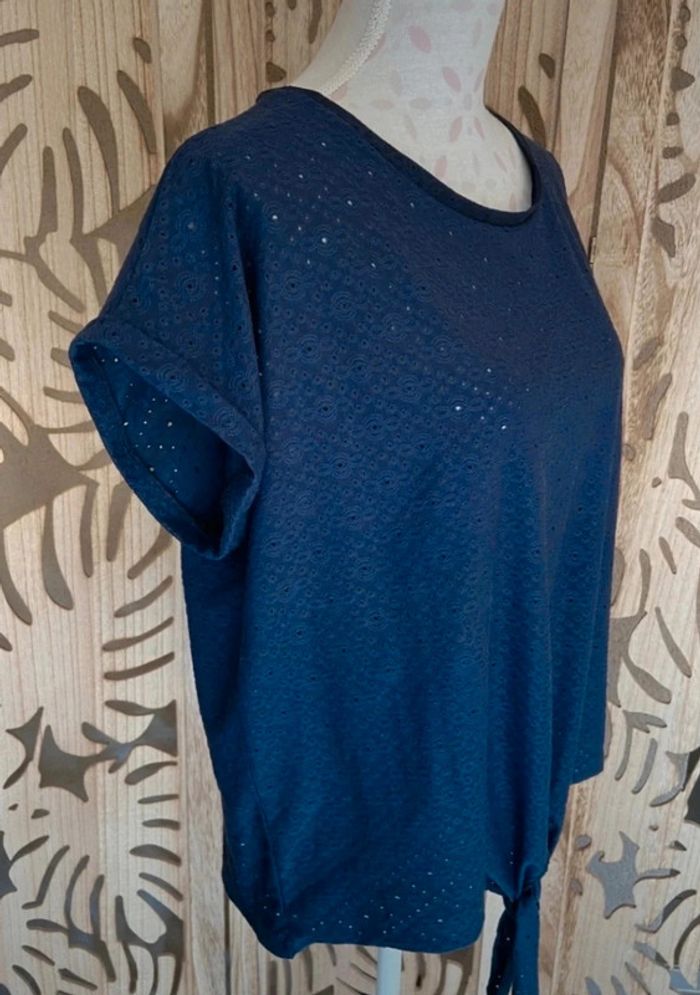 Blouse bleu marine en maille ajourée - T 42 - Nœud à la taille Woman By Gemo - photo numéro 3