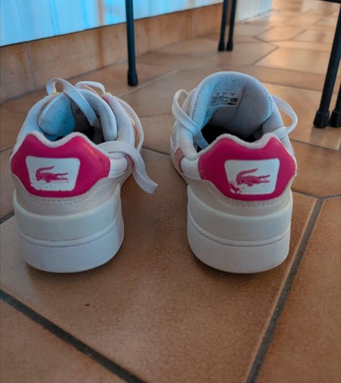 Baskets femme Lacoste pointure 37 - photo numéro 2