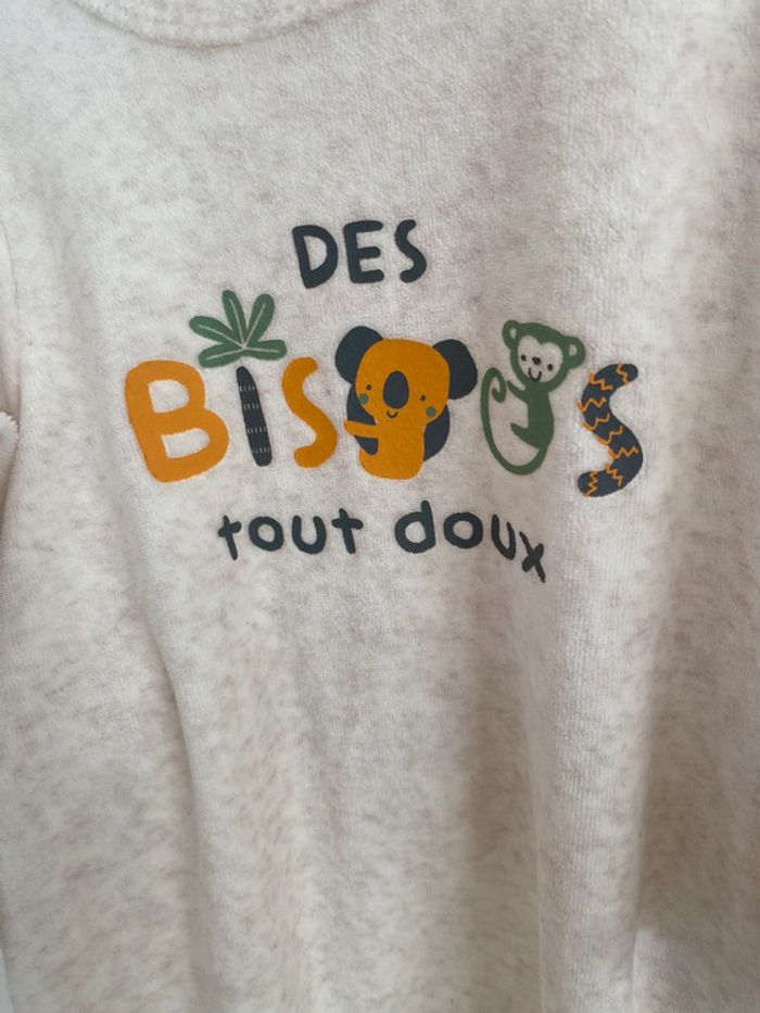 Pyjama velours 6 mois neuf - photo numéro 2