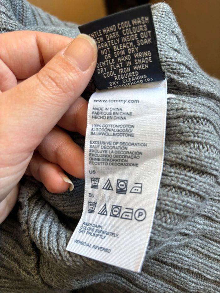 Pull à boutons gris Tommy Hilfiger - photo numéro 13
