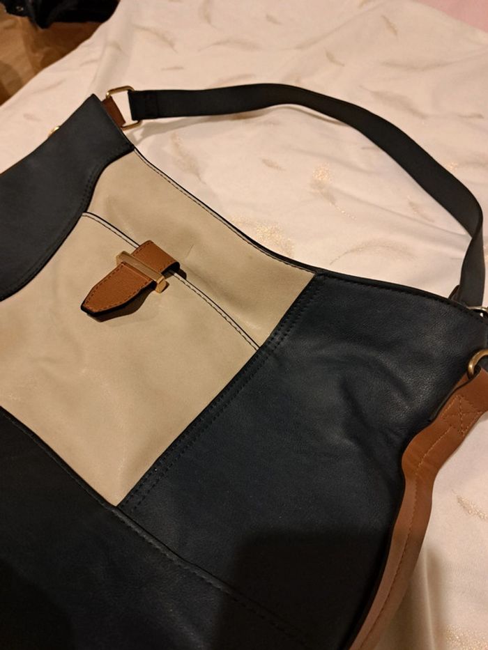 Sac a mains - photo numéro 2