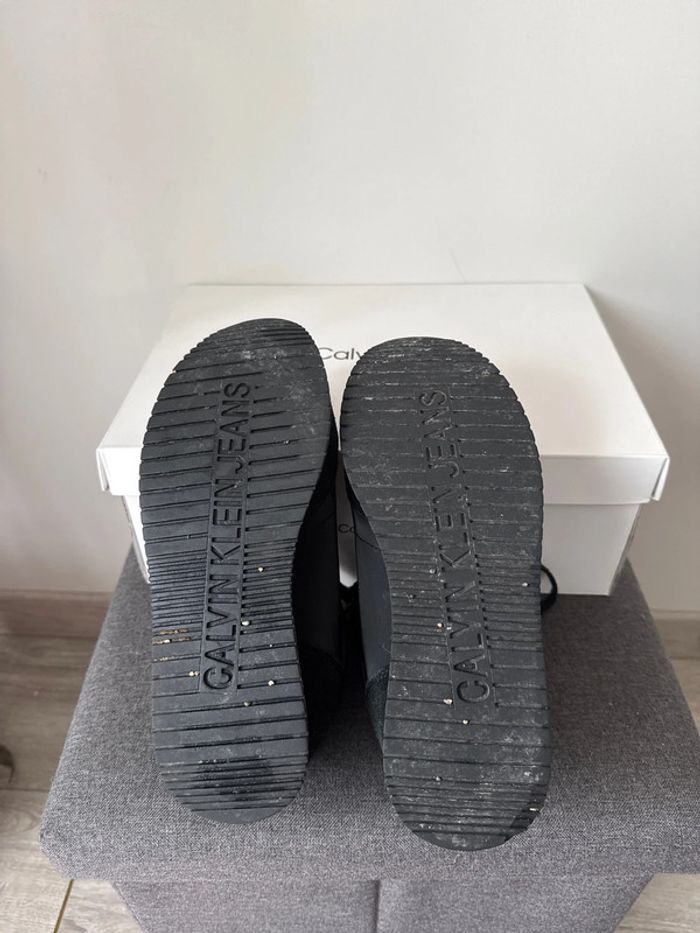 👟basket trainers femme- calvin Klein jeans - taille 38 - bon état - photo numéro 4