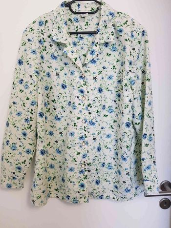 Chemise fleurie Damart taille 50