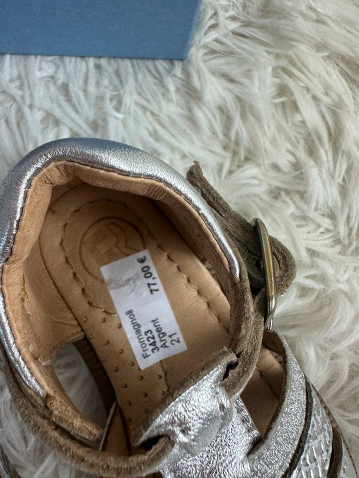 Paire de sandales Franco Romagnoli taille 21 - photo numéro 3