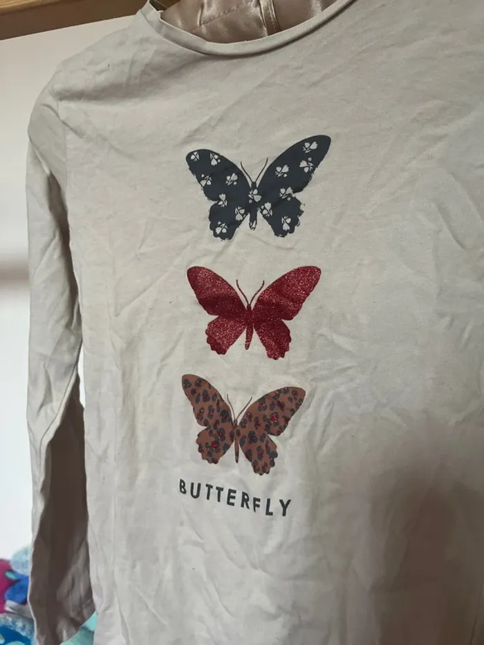 T shirt manches longues papillons - photo numéro 2